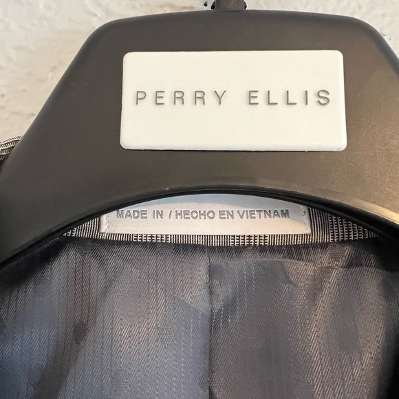 PERRY ELLIS PORTFOLIO SUIT COAT - Picture 5 of 13